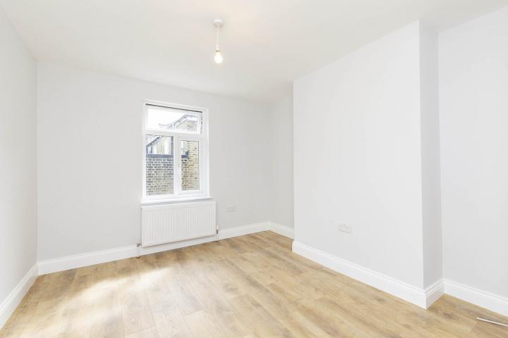 Modern Apartment Church Road, Harlesden